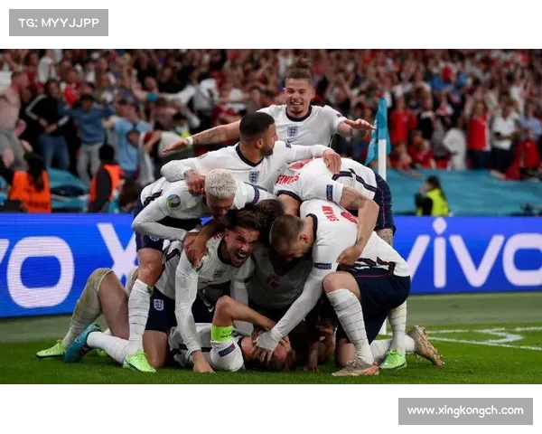 英格兰联赛杯康卡德淘汰汉普顿罗伯茨破门