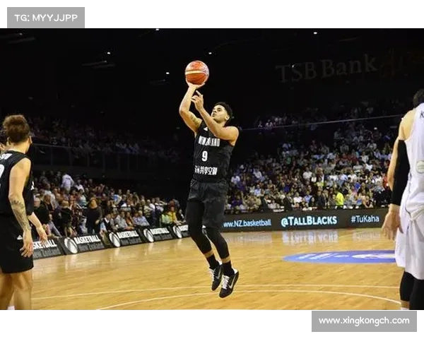 勇士队任命乔恩-菲尔普斯为篮球战略高级总监，打造全新战略布局